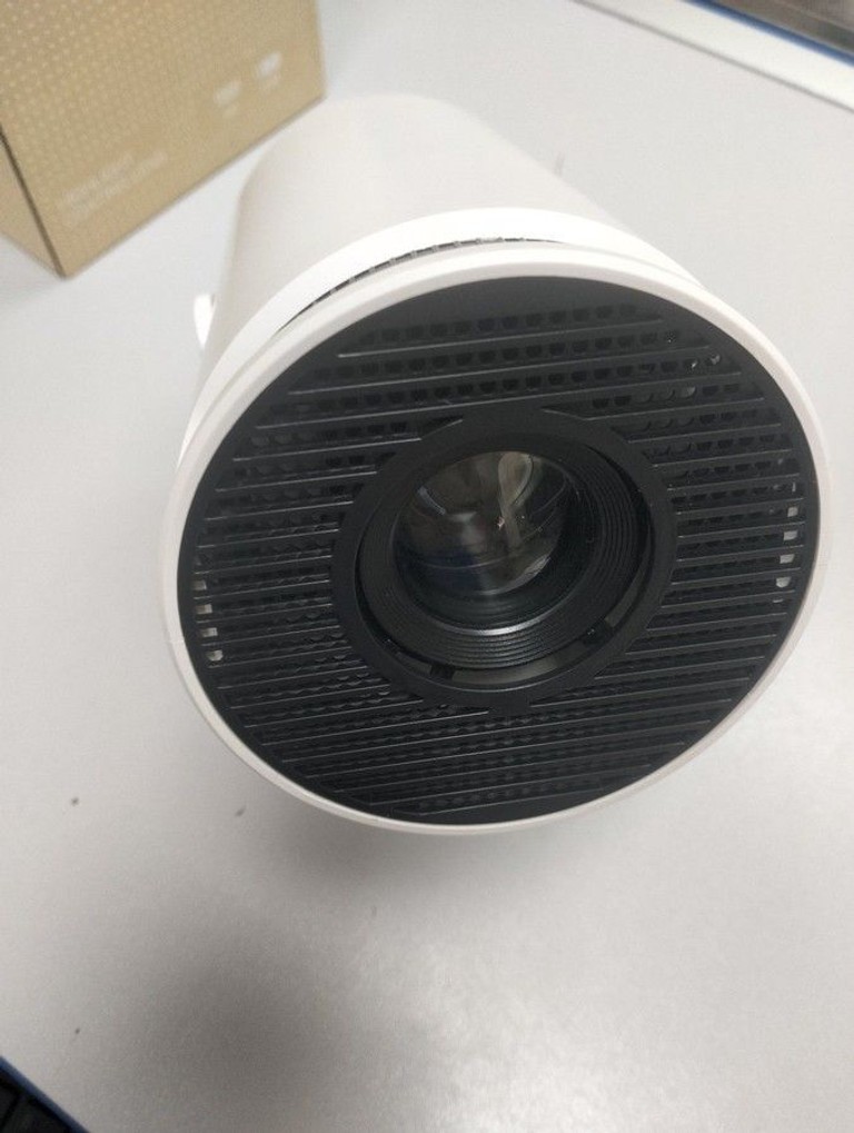 Оголошення Led Projector hy300 Б/У