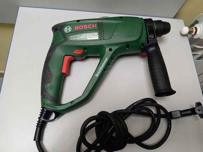 Оголошення Bosch pbh 2100 re Б/У