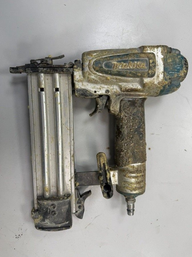 Купить Makita af505 Б/У