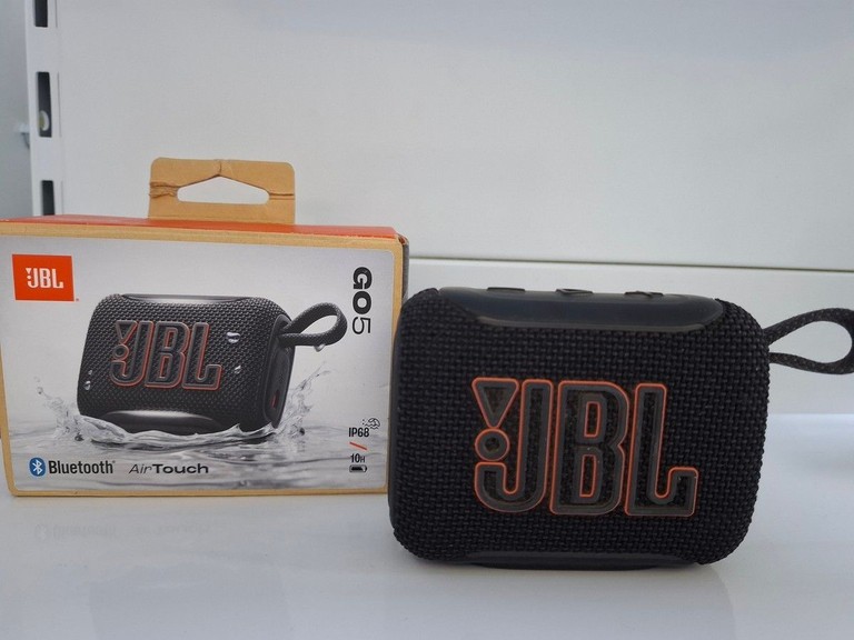 Купить Jbl Go 5 Purple (JBLGO5PUR) Б/У