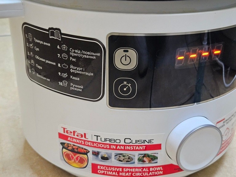 Оголошення Tefal TURBO CUISINE CY754130 Б/У