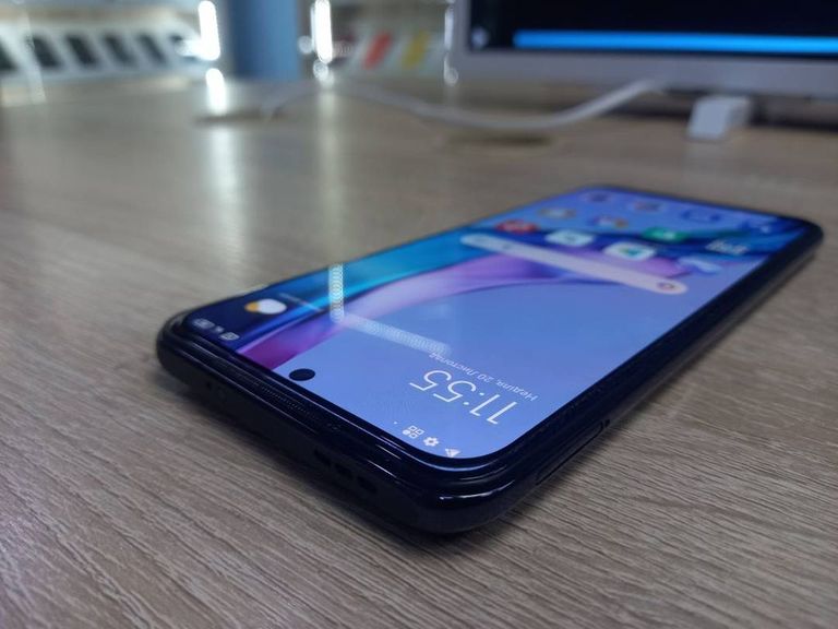 Xiaomi Mi Note 10 6/128GB Green Код:01-18951051. Изображение 6