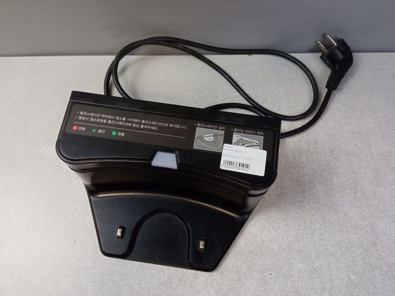 iCLEBO Arte Black (YCR-M05-30) Код:2000003391912. Изображение 7