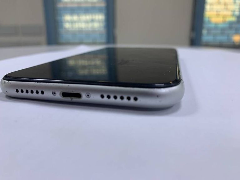 Дешево Apple iphone xr 64gb з ломбарду