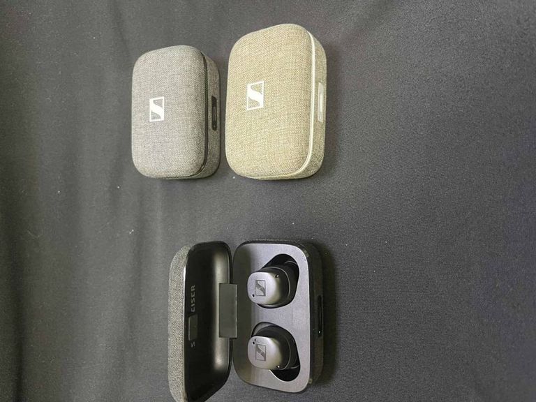 Купить Sennheiser Momentum True Wireless 3 Black (509180) Б/У