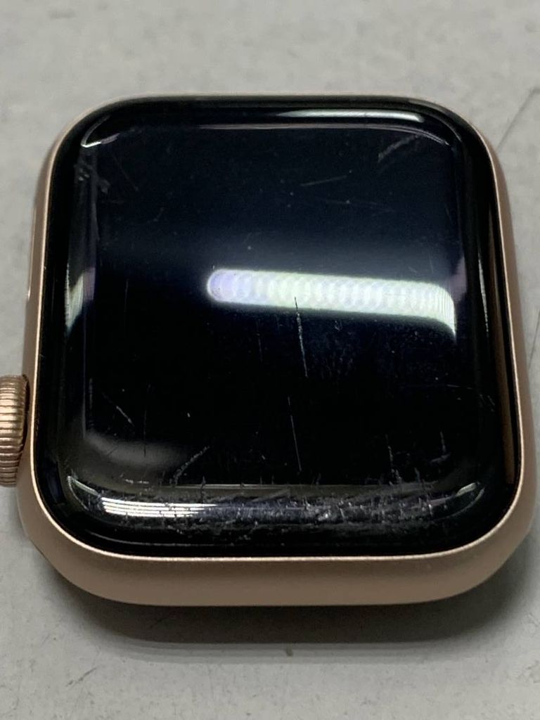 Apple watch series 4 gps + cellular 40mm aluminium case a1975,2007