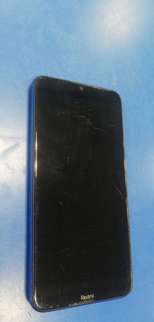 Купити Xiaomi Redmi 8A 2/32GB Black Б/У