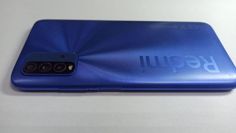 Xiaomi redmi 9t 4/64gb Код:01-200470053. Изображение 7