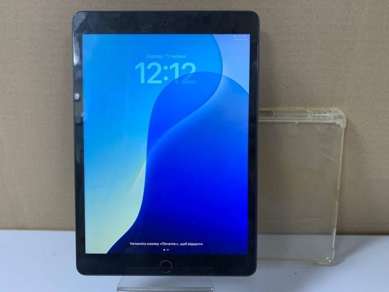Оголошення Apple ipad 10.2 2021 wi-fi 64gb Б/У
