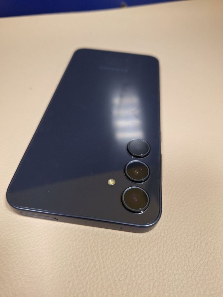 Samsung galaxy a35 5g 8/256gb Код:01-200550275. Изображение 5