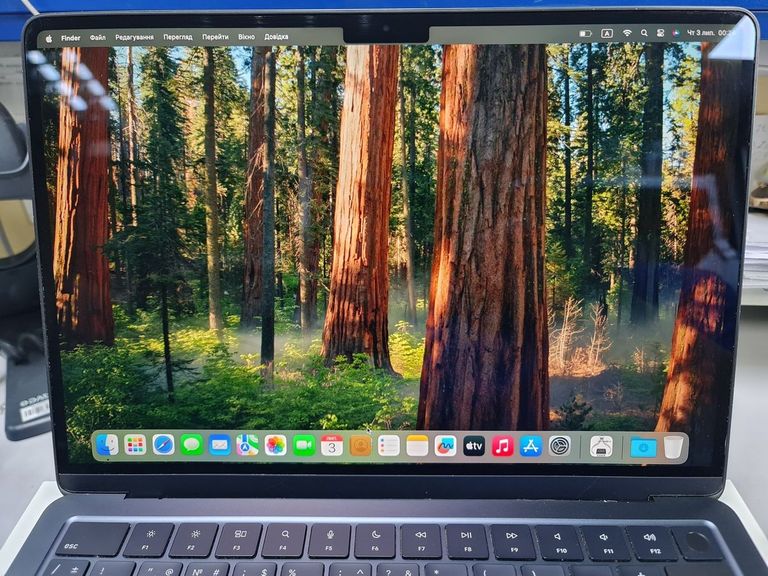 Оголошення Apple macbook air 13,6" m2 2022 Б/У