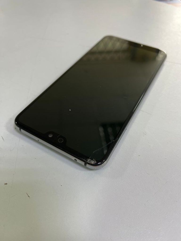 Розпродаж Huawei p20 pro 6/128gb, продавець Техноскарб