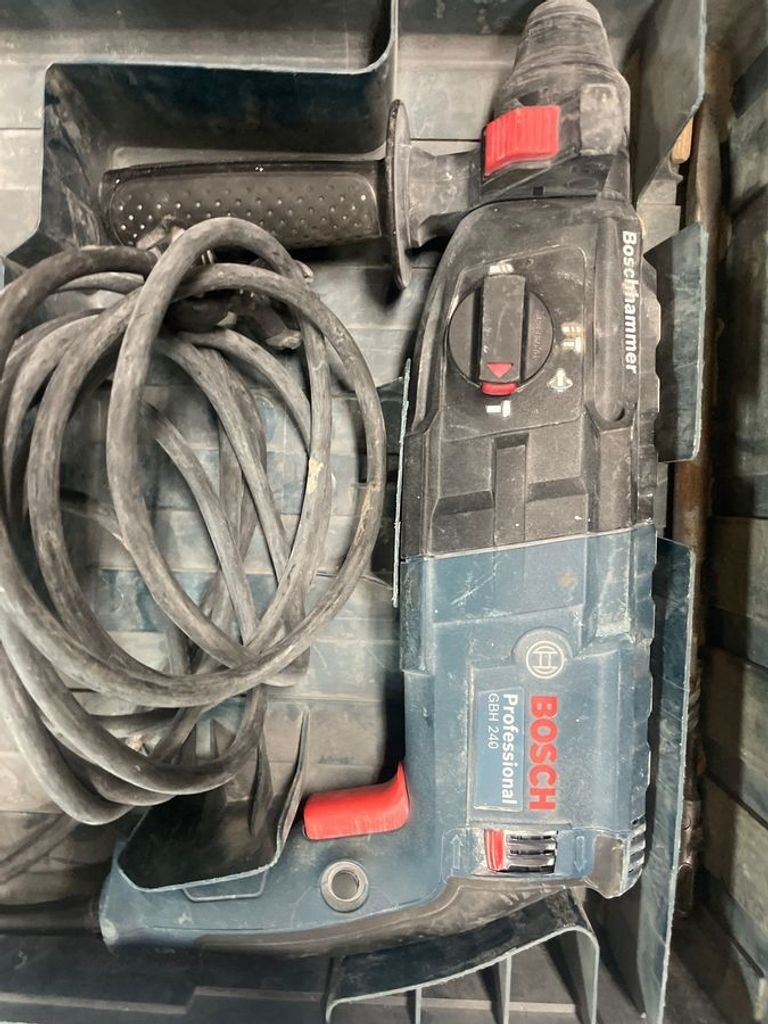 Купить Bosch gbh 240 Б/У