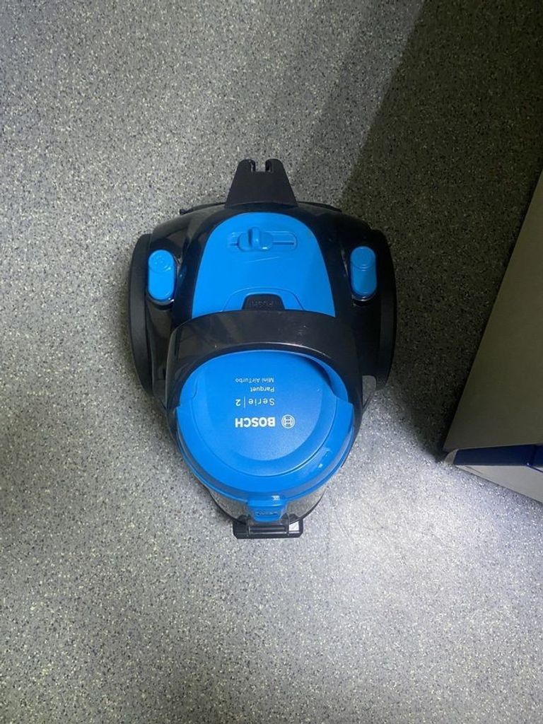 Оголошення Bosch Serie 2 BGS05X240 Б/У