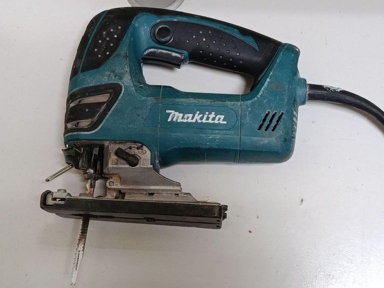 Купити Makita 4350FCT Б/У