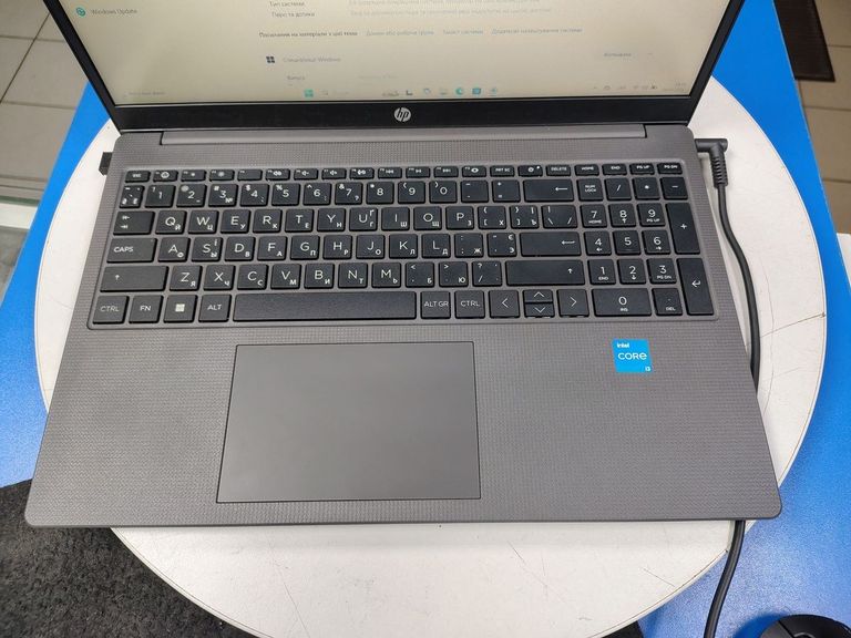 Дешево Hp 15/core i3-1315u ddr5/8gb ddr5/hdd *відсутній/ssd 512 gb/*інтегрована з ломбарду