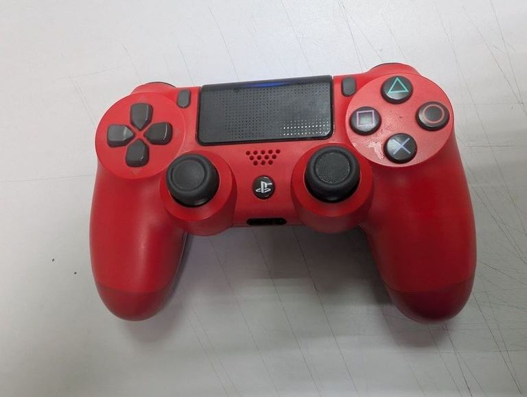 Дешиво Sony DualShock 4 V2 Black (9870357) с ломбарда