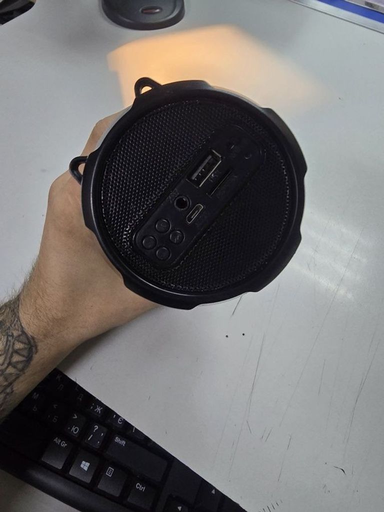 Оголошення Beecaro без моделі Б/У