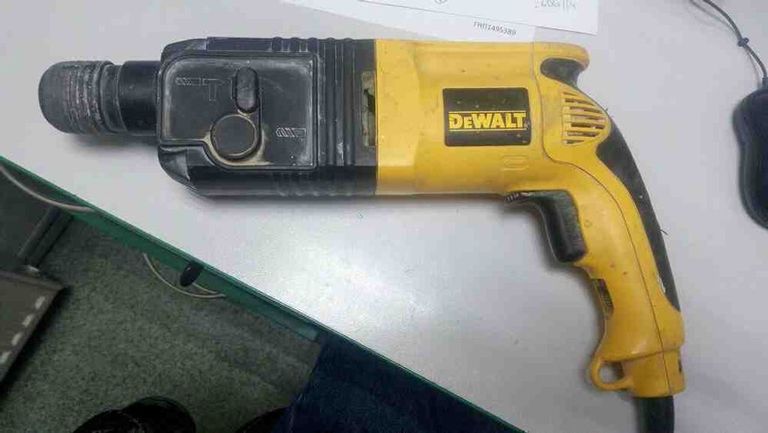 Купити Dewalt d25002k Б/У