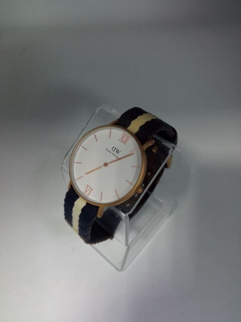 Дешево Daniel Wellington dw 00100035 з ломбарду