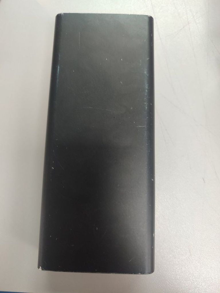 Объявление Baseus adaman 65w 20000mah Б/У