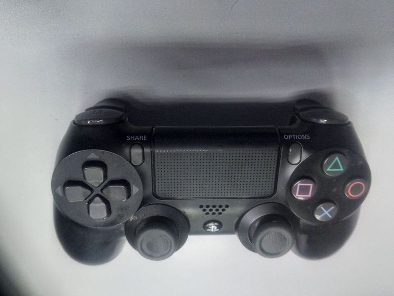 Купити Sony dualshock 4 v2 Б/У