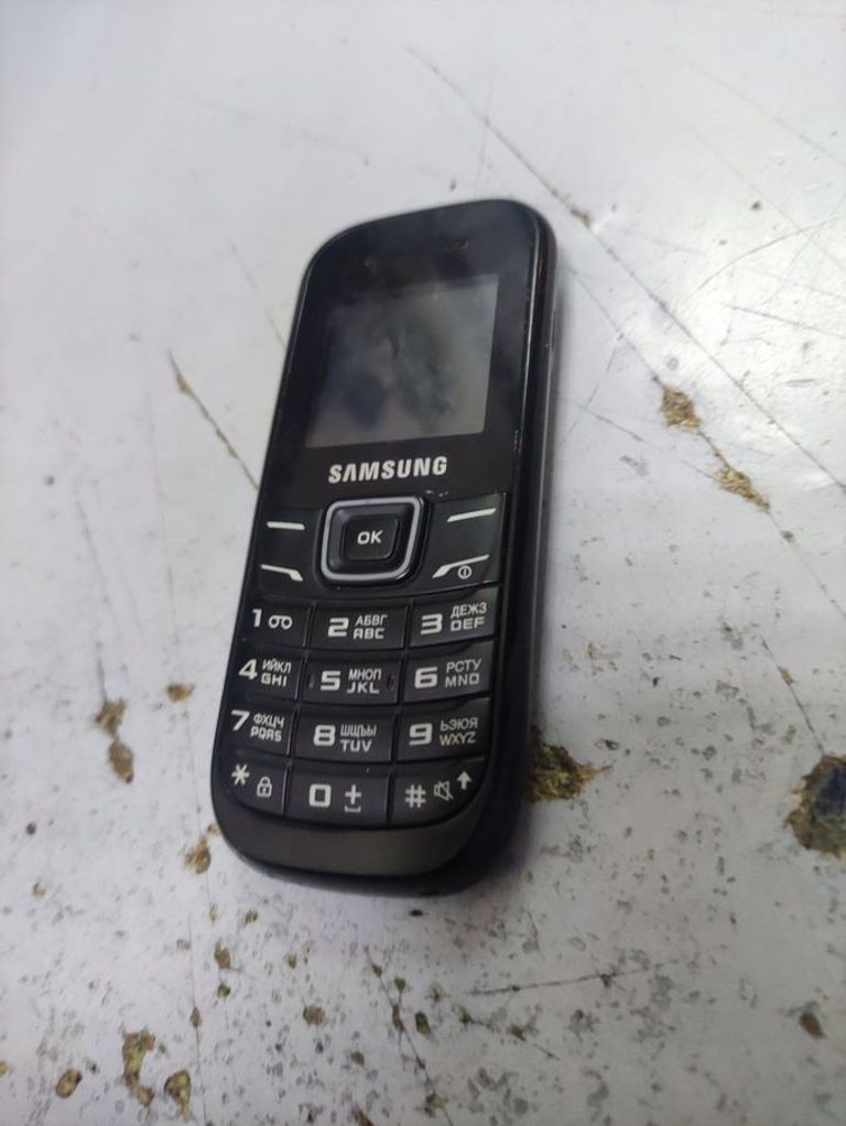 Купити Samsung e1200i Б/У