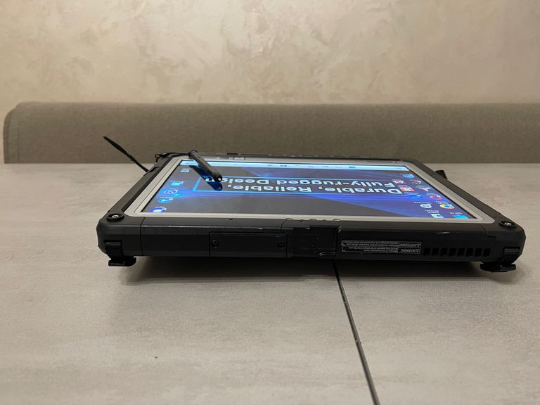 Panasonic Toughbook CF-33, 12", i5-7300U, 8GB, 256GB, 4G LTE Код:null. Изображение 4