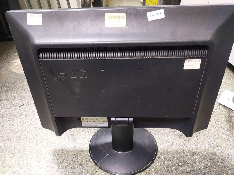 Распродажа Lg w 1934, продавец Техноскарб