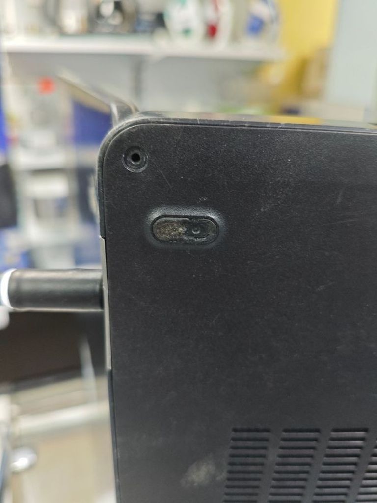 Dell 15/core i5 6200u ddr3/8gb ddr3/hdd *відсутній/ssd 256 gb/*інтегрована Код:01-200817770. Зображення 8