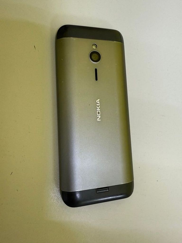 Оголошення Nokia 230 dual sim Б/У