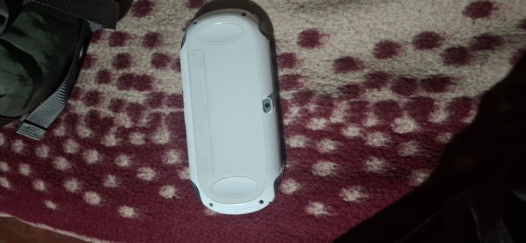 Купити Sony ps vita Б/У