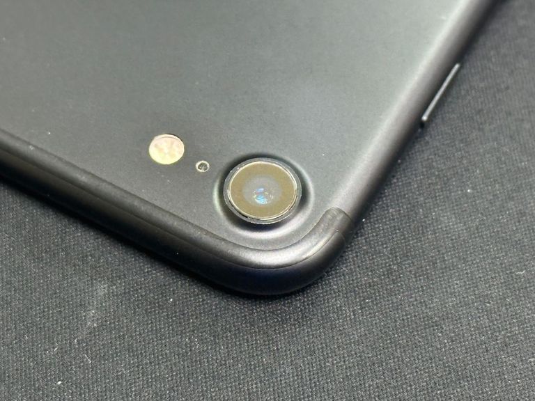 Дешево Apple iphone 7 32gb з ломбарду