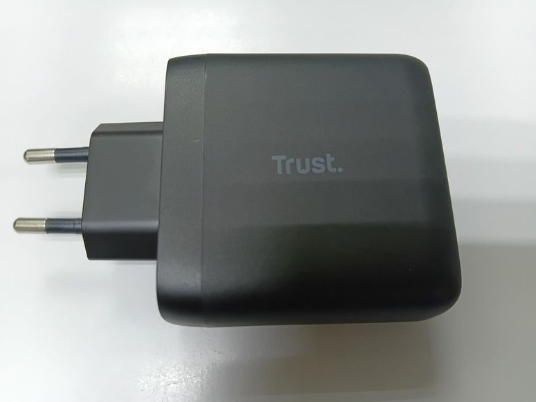 Купити Trust без моделі Б/У