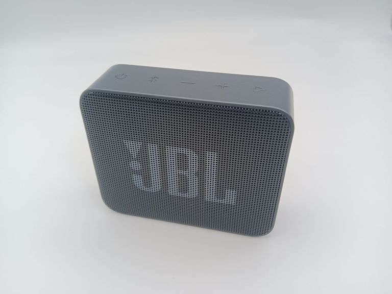 Купити Jbl go essential 2 Б/У