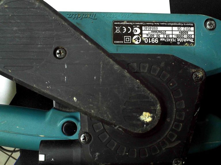 Купити Makita 9910 Б/У