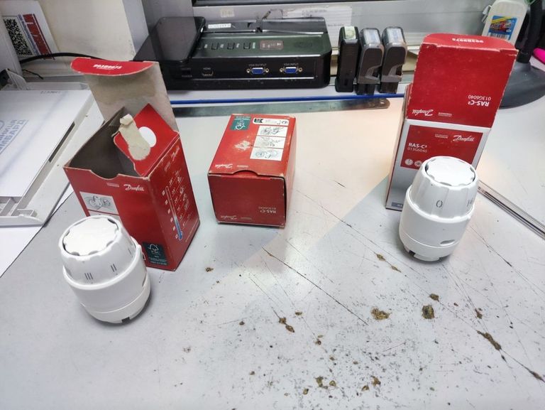 Дешево Danfoss ras-c2 з ломбарду