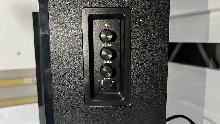 Дешиво Defender aurora s40 с ломбарда