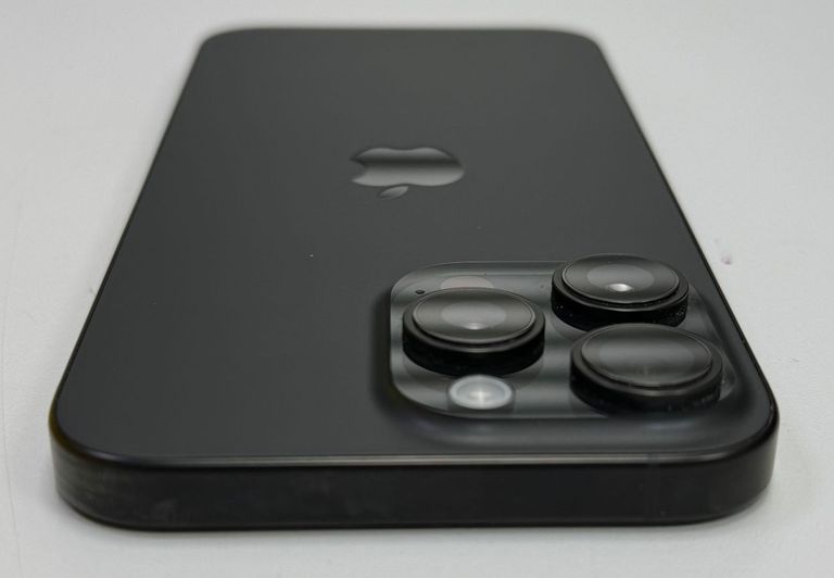 Розпродаж Apple iphone 16 pro max 1tb, продавець Техноскарб