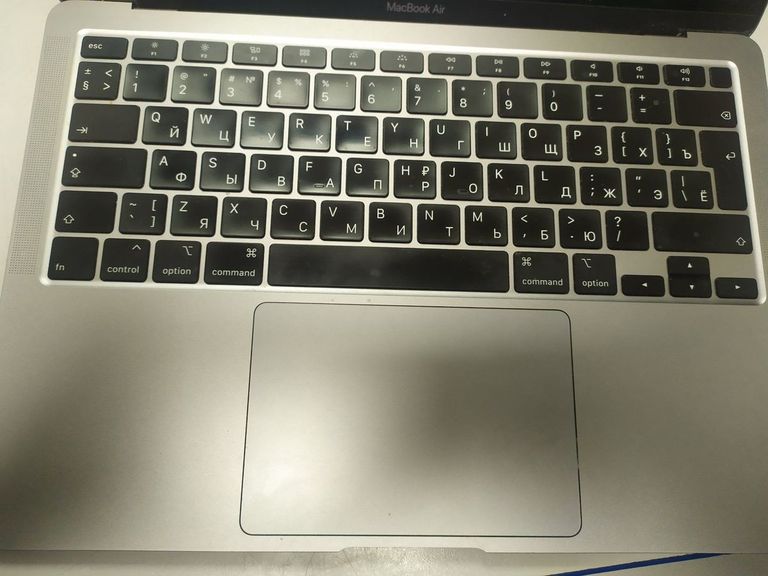 Объявление Apple macbook air 13" 2020 a2179 core i3 1,1ghz/ram8gb/ssd256gb/intel iris plus graphics Б/У
