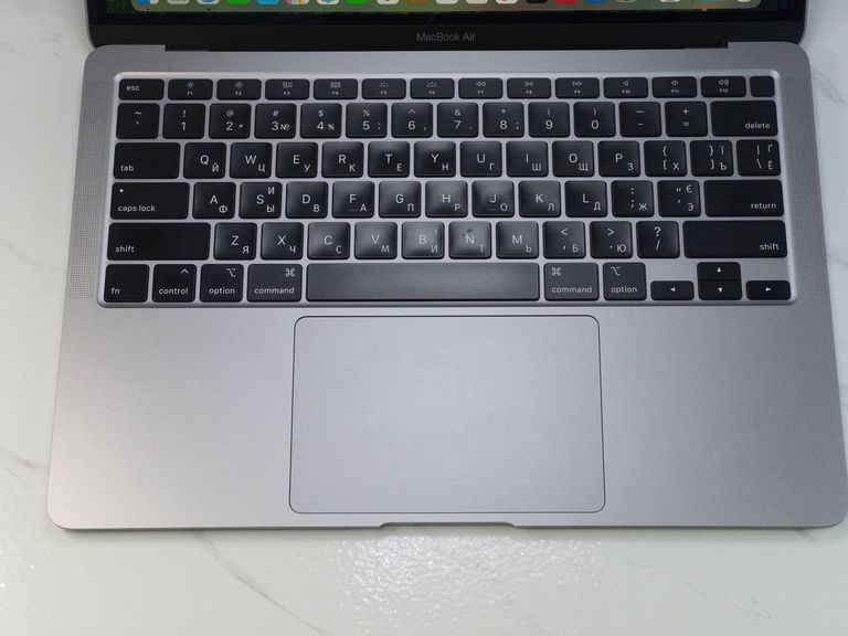 Apple macbook air 13" 2020 a2179 core i3 1,1ghz/ram8gb/ssd256gb/intel iris plus graphics Код:01-200871081. Зображення 6
