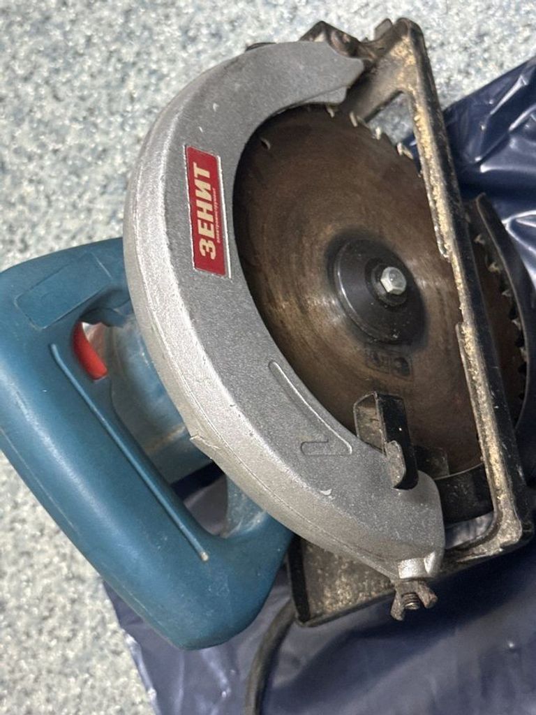 Купить Зенит ЗПЦ-1600 Б/У