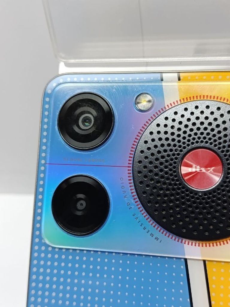 Розпродаж Zte Nubia Music 4/128GB POP Art, продавець Техноскарб