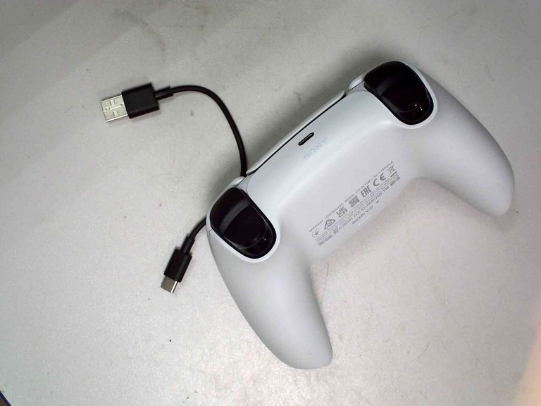 Объявление Sony DualSense Black Б/У