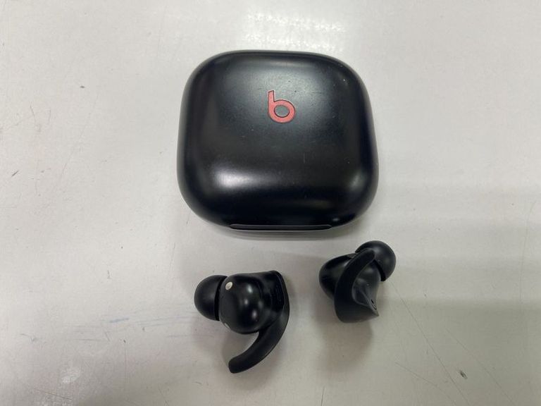 Купити Beats By Dr. Dre fit pro beats Б/У