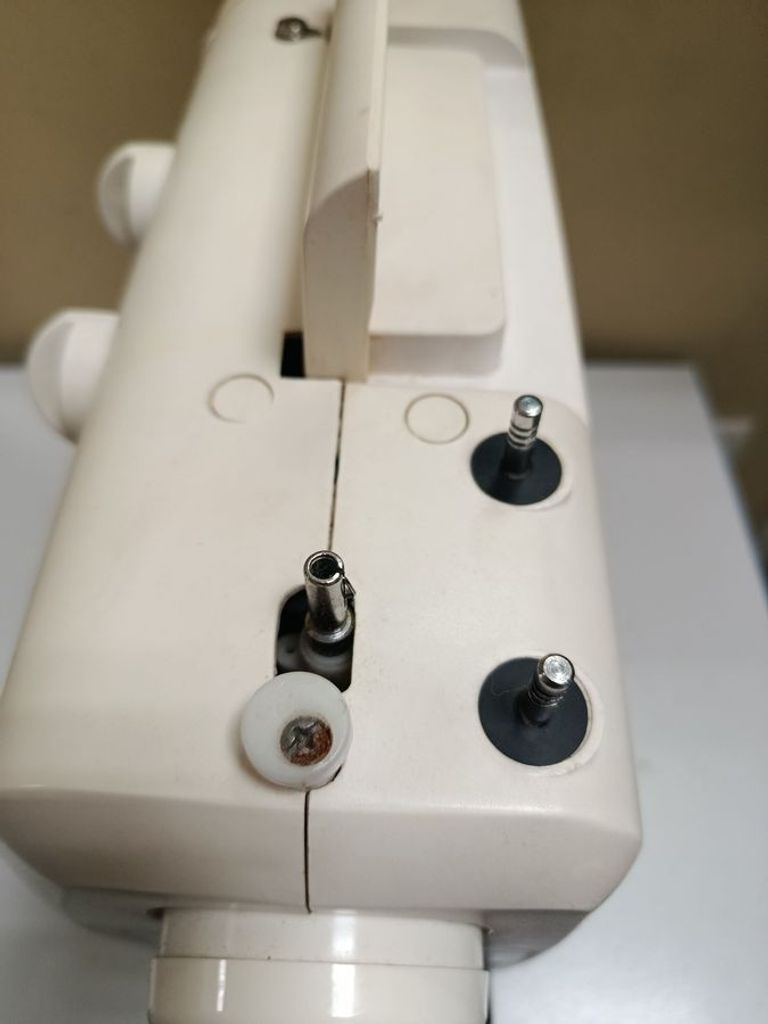 Розпродаж Lucznik Zofia 2015, продавець Техноскарб