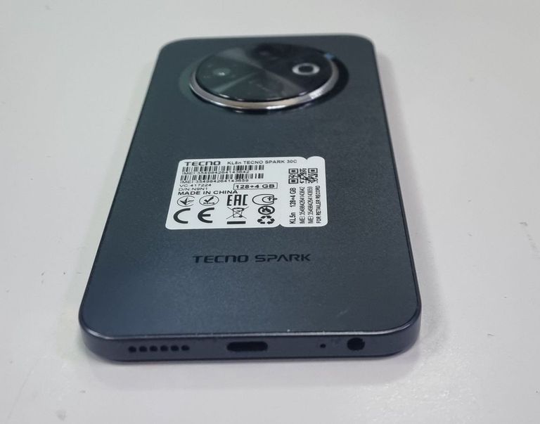 Дешево Tecno spark 30c kl5n 4/128gb з ломбарду