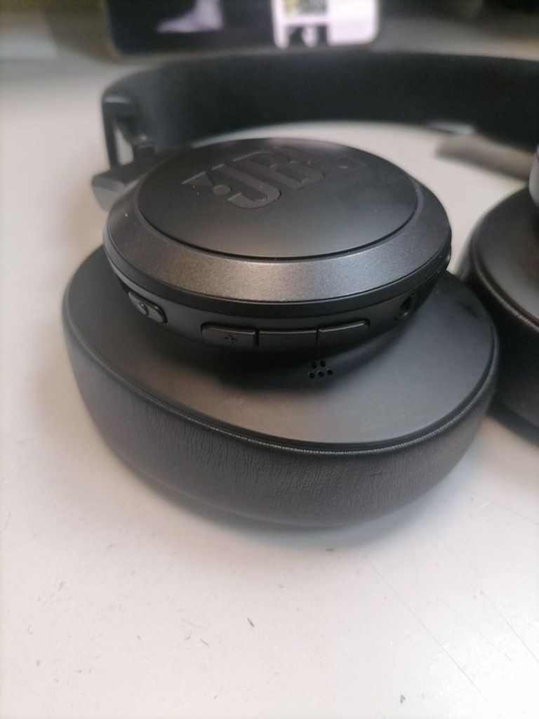 Jbl live 770nc Код:01-200917050. Изображение 5