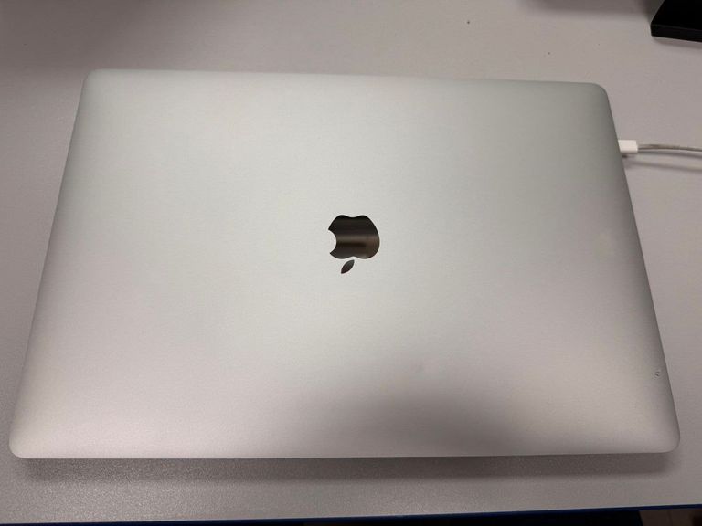 Распродажа Apple a2141/ macbook pro 16/ core i9 2,3ghz/ram16gb/ssd1tb/amd radeon pro 5500m, продавец Техноскарб