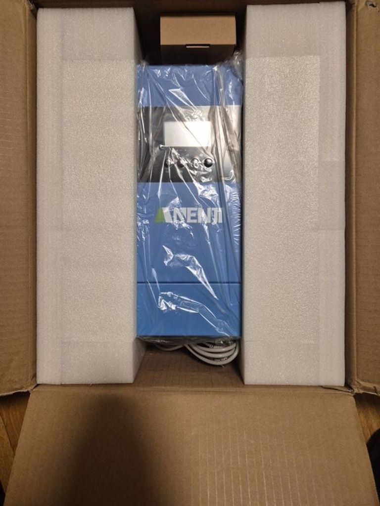 4200VA/4200W Код:null. Изображение 4